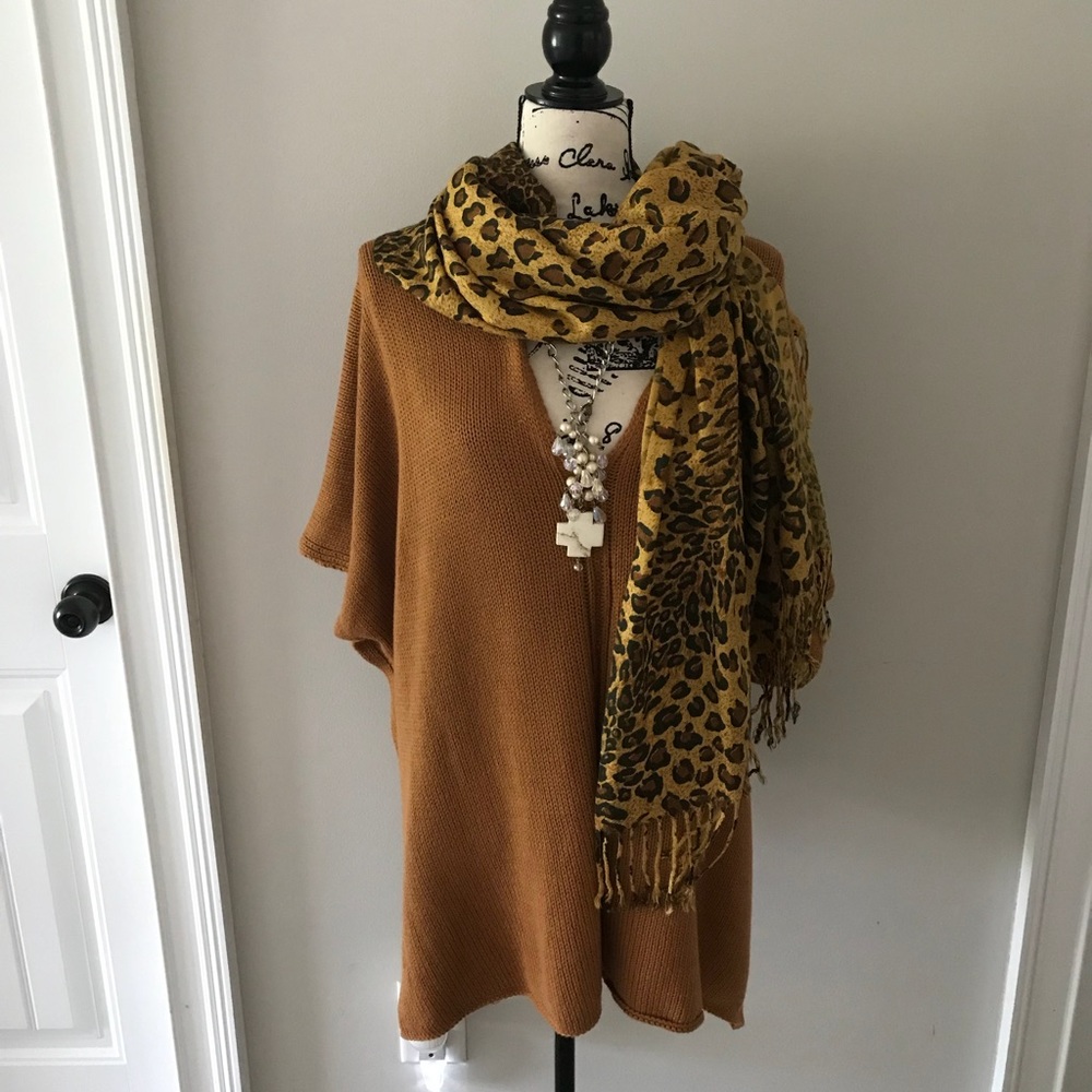 Pretty poncho type top only!